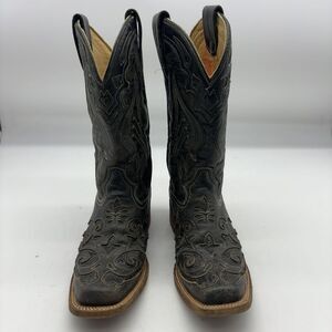 Corral Embroidered Square Toe Cowboy Boots